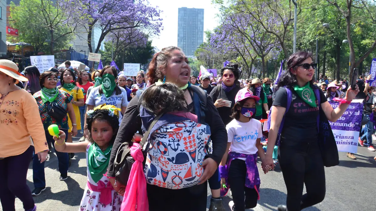 MARCHA MUJERES-FEMINISTAS-FEMINICIDIOS-8M (32)